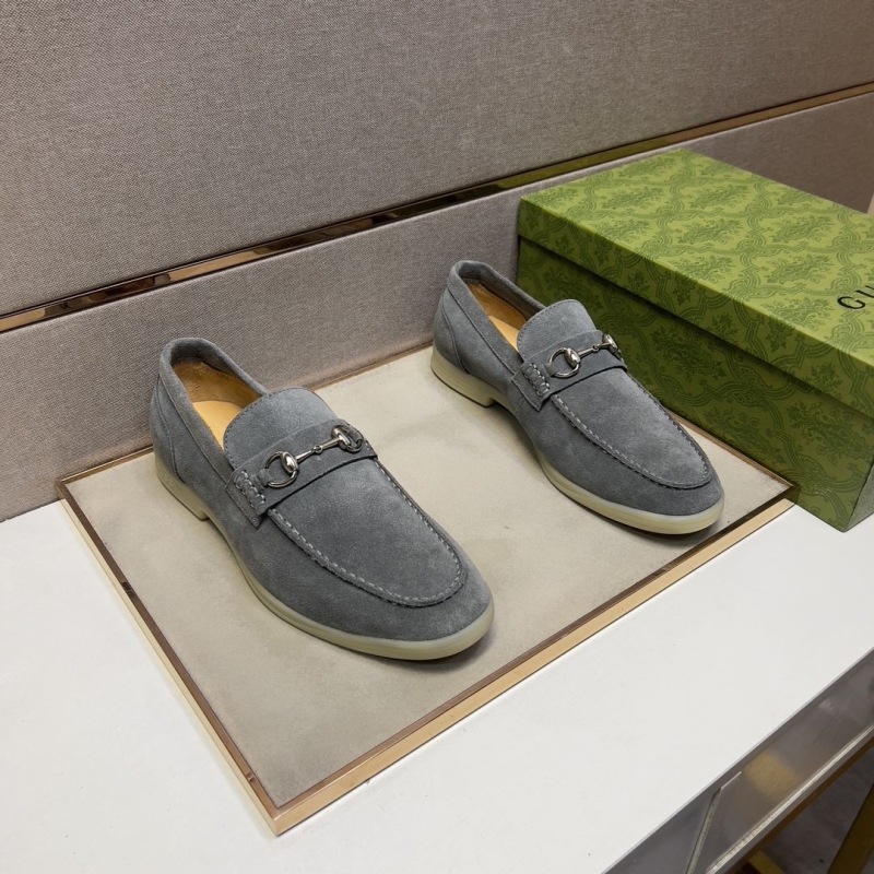G*u*i leather shoes